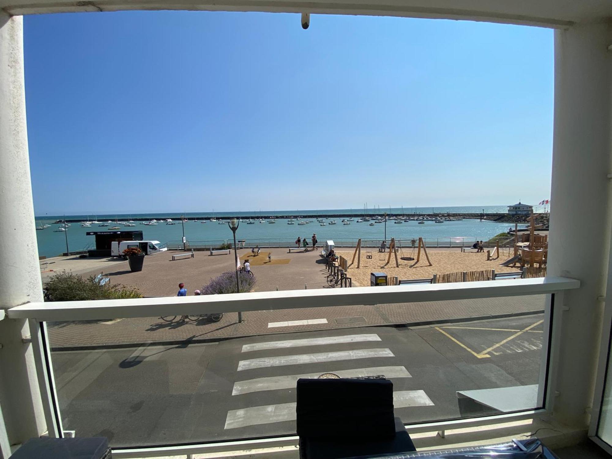 Appartement Vue Sur Mer Et Le Port 자르-쉬르-메르 외부 사진